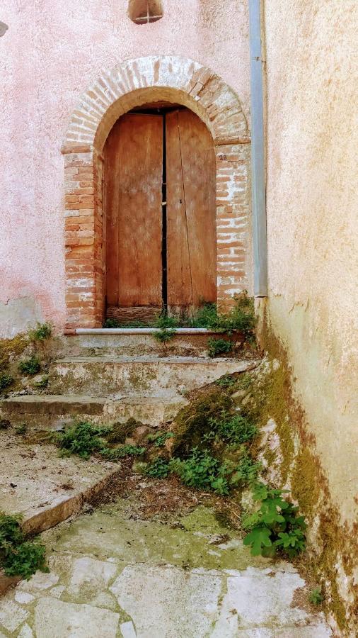 Le Origini Casa In Borgo Tipico Lucano Trivigno Εξωτερικό φωτογραφία